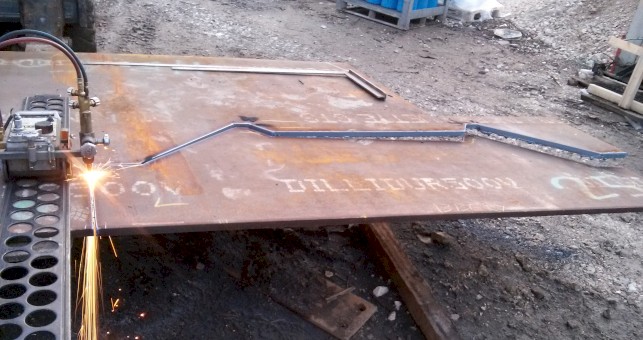 Repair and replacement of damaged metal parts